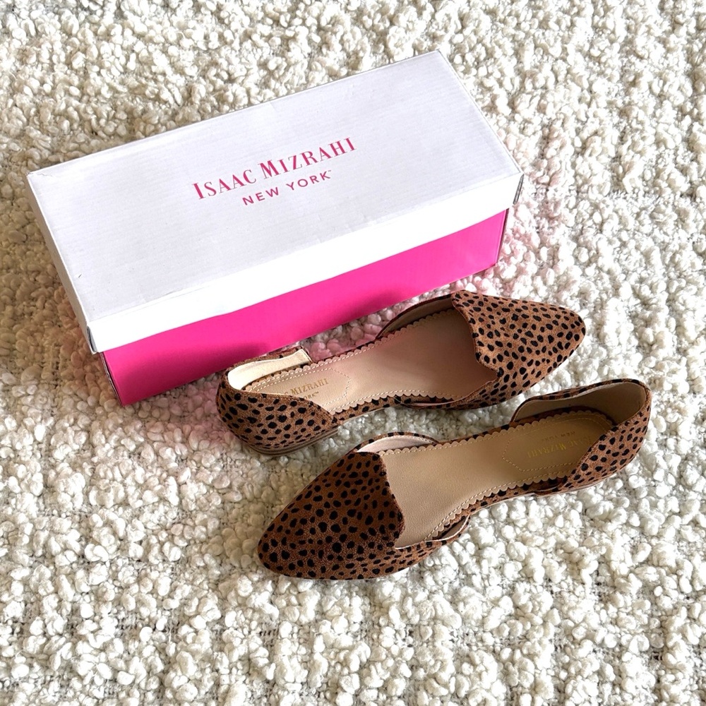 Isaac Mizrahi Brown Leopard Print Flats